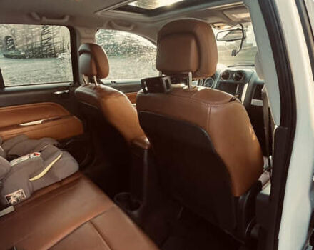 Джип Компас 2013 в Луцке на Automoto.ua Белый Джип Компас, объемом двигателя 2.36 л и пробегом 193 тыс. км за 9700 $, фото 23 на Automoto.ua