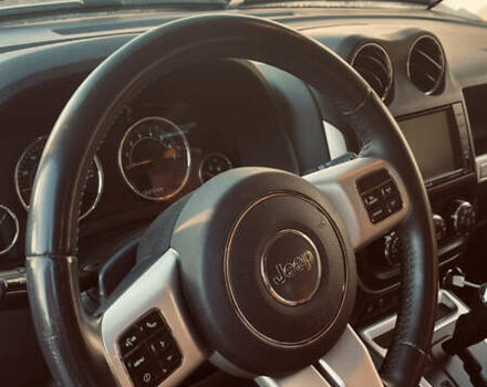 Джип Компас 2013 в Луцке на Automoto.ua Белый Джип Компас, объемом двигателя 2.36 л и пробегом 193 тыс. км за 9700 $, фото 32 на Automoto.ua