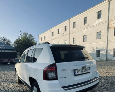 Джип Компас 2013 в Луцке на Automoto.ua Белый Джип Компас, объемом двигателя 2.36 л и пробегом 193 тыс. км за 9700 $, фото 11 на Automoto.ua