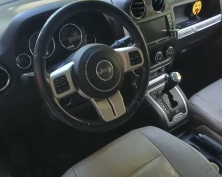 Білий Джип Compass, об'ємом двигуна 2.36 л та пробігом 246 тис. км за 9300 $, фото 4 на Automoto.ua