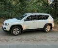 Білий Джип Compass, об'ємом двигуна 2 л та пробігом 270 тис. км за 8071 $, фото 2 на Automoto.ua