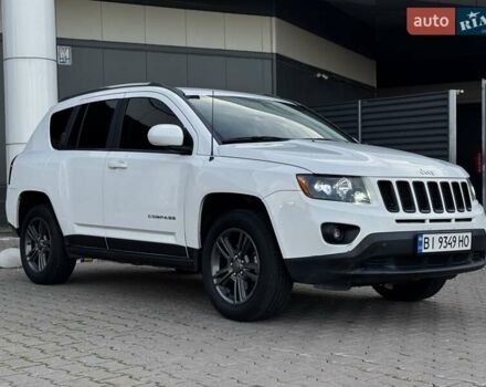 Белый Джип Компас, объемом двигателя 2.36 л и пробегом 175 тыс. км за 9800 $, фото 1 на Automoto.ua