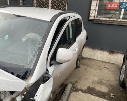 Белый Джип Компас, объемом двигателя 2.36 л и пробегом 165 тыс. км за 4400 $, фото 13 на Automoto.ua