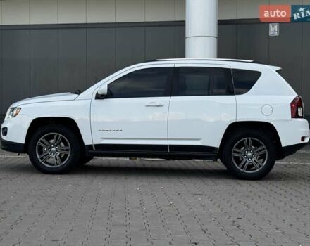 Белый Джип Компас, объемом двигателя 2.36 л и пробегом 175 тыс. км за 9800 $, фото 6 на Automoto.ua