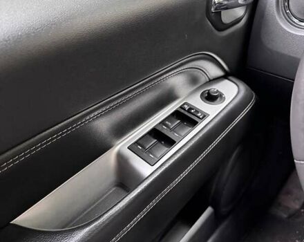 Білий Джип Compass, об'ємом двигуна 2.36 л та пробігом 85 тис. км за 11300 $, фото 14 на Automoto.ua