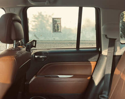 Джип Компас 2013 в Луцке на Automoto.ua Белый Джип Компас, объемом двигателя 2.36 л и пробегом 193 тыс. км за 9700 $, фото 27 на Automoto.ua