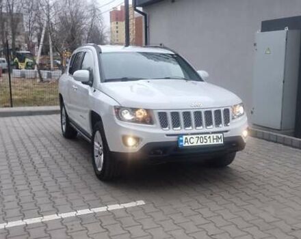 Белый Джип Компас, объемом двигателя 2.36 л и пробегом 182 тыс. км за 10000 $, фото 1 на Automoto.ua