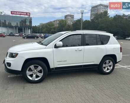 Білий Джип Compass, об'ємом двигуна 2.36 л та пробігом 85 тис. км за 11300 $, фото 3 на Automoto.ua