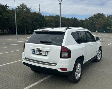 Білий Джип Compass, об'ємом двигуна 2.36 л та пробігом 85 тис. км за 11300 $, фото 5 на Automoto.ua