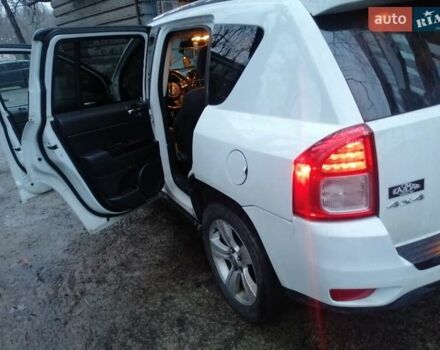 Белый Джип Компас, объемом двигателя 2.36 л и пробегом 151 тыс. км за 9700 $, фото 22 на Automoto.ua