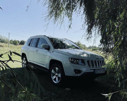 Джип Компас 2013 в Луцке на Automoto.ua Белый Джип Компас, объемом двигателя 2.36 л и пробегом 193 тыс. км за 9700 $, фото 3 на Automoto.ua