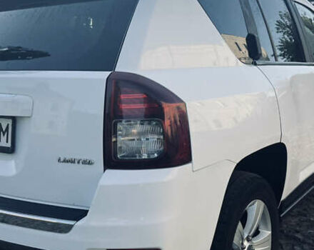 Джип Компас 2013 в Луцке на Automoto.ua Белый Джип Компас, объемом двигателя 2.36 л и пробегом 193 тыс. км за 9700 $, фото 9 на Automoto.ua