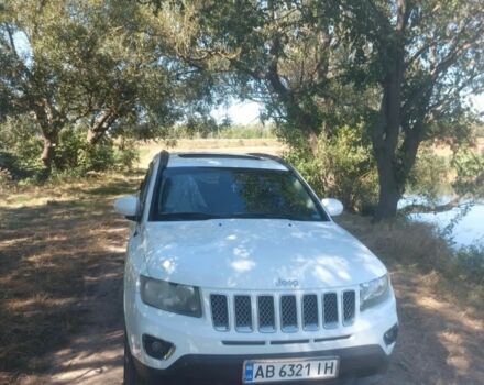 Белый Джип Компас, объемом двигателя 2 л и пробегом 215 тыс. км за 8900 $, фото 5 на Automoto.ua