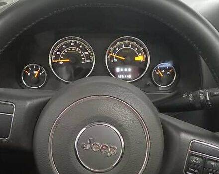 Білий Джип Compass, об'ємом двигуна 2 л та пробігом 220 тис. км за 10000 $, фото 13 на Automoto.ua