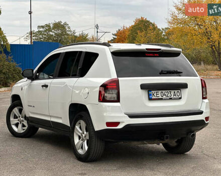 Білий Джип Compass, об'ємом двигуна 2.36 л та пробігом 142 тис. км за 9799 $, фото 3 на Automoto.ua