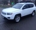 Белый Джип Компас, объемом двигателя 2.4 л и пробегом 175 тыс. км за 9700 $, фото 1 на Automoto.ua
