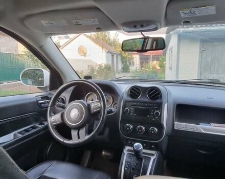 Білий Джип Compass, об'ємом двигуна 2.4 л та пробігом 150 тис. км за 9700 $, фото 7 на Automoto.ua