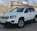 Белый Джип Компас, объемом двигателя 2 л и пробегом 350 тыс. км за 8600 $, фото 1 на Automoto.ua