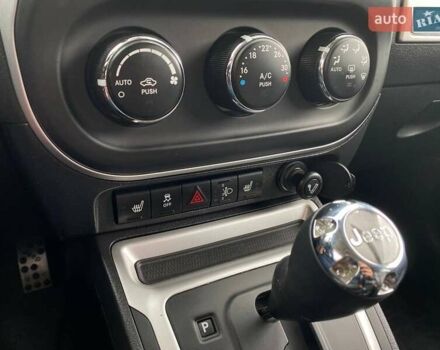 Білий Джип Compass, об'ємом двигуна 2.36 л та пробігом 174 тис. км за 10950 $, фото 16 на Automoto.ua