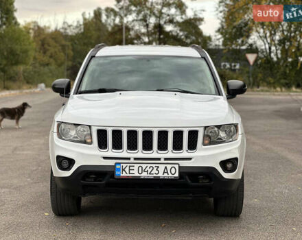 Білий Джип Compass, об'ємом двигуна 2.36 л та пробігом 142 тис. км за 9799 $, фото 1 на Automoto.ua