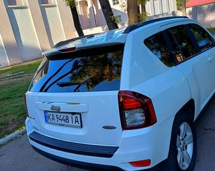 Білий Джип Compass, об'ємом двигуна 2.4 л та пробігом 208 тис. км за 9900 $, фото 10 на Automoto.ua