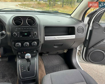Білий Джип Compass, об'ємом двигуна 2.36 л та пробігом 142 тис. км за 9799 $, фото 16 на Automoto.ua