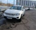 Білий Джип Compass, об'ємом двигуна 2.36 л та пробігом 202 тис. км за 9500 $, фото 2 на Automoto.ua