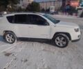 Білий Джип Compass, об'ємом двигуна 2 л та пробігом 140 тис. км за 9500 $, фото 1 на Automoto.ua