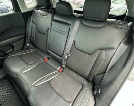 Джип Компас 2015 в Буче на Automoto.ua Белый Джип Компас, объемом двигателя 2.4 л и пробегом 46 тыс. км за 15500 $, фото 18 на Automoto.ua