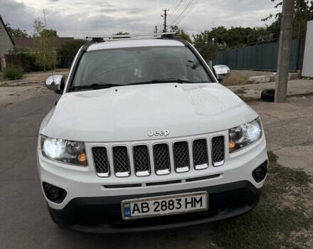 Білий Джип Compass, об'ємом двигуна 2 л та пробігом 118 тис. км за 12000 $, фото 1 на Automoto.ua