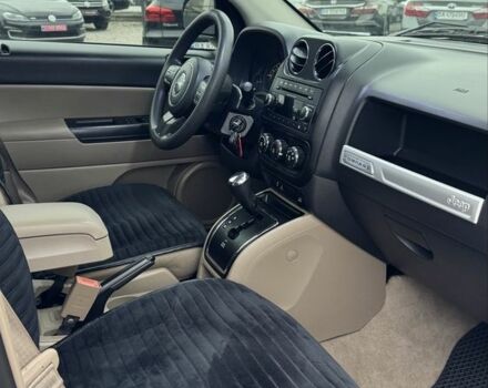 Білий Джип Compass, об'ємом двигуна 2.4 л та пробігом 122 тис. км за 10900 $, фото 17 на Automoto.ua