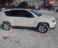 Белый Джип Компас, объемом двигателя 2 л и пробегом 140 тыс. км за 9500 $, фото 1 на Automoto.ua