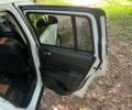Білий Джип Compass, об'ємом двигуна 2 л та пробігом 198 тис. км за 8999 $, фото 3 на Automoto.ua