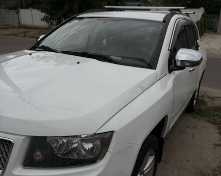 Білий Джип Compass, об'ємом двигуна 2 л та пробігом 118 тис. км за 12000 $, фото 8 на Automoto.ua