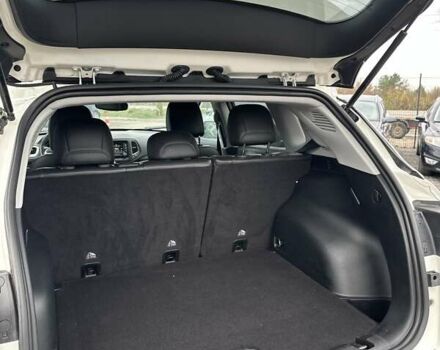 Джип Компас 2015 в Буче на Automoto.ua Белый Джип Компас, объемом двигателя 2.4 л и пробегом 46 тыс. км за 15500 $, фото 15 на Automoto.ua