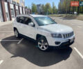 Белый Джип Компас, объемом двигателя 2 л и пробегом 209 тыс. км за 9200 $, фото 1 на Automoto.ua