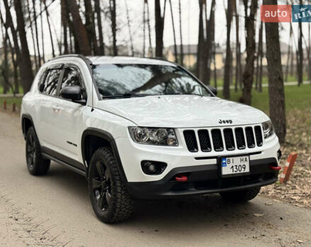 Белый Джип Компас, объемом двигателя 2.4 л и пробегом 104 тыс. км за 10900 $, фото 6 на Automoto.ua