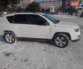 Белый Джип Компас, объемом двигателя 2 л и пробегом 140 тыс. км за 9500 $, фото 1 на Automoto.ua