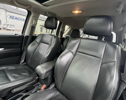 Белый Джип Компас, объемом двигателя 2.36 л и пробегом 264 тыс. км за 10700 $, фото 16 на Automoto.ua