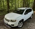 Белый Джип Компас, объемом двигателя 2 л и пробегом 183 тыс. км за 10500 $, фото 1 на Automoto.ua