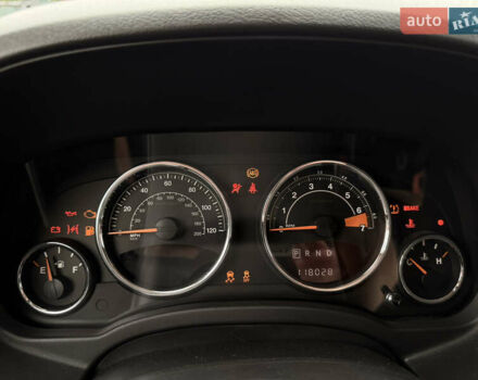 Білий Джип Compass, об'ємом двигуна 2 л та пробігом 118 тис. км за 12000 $, фото 7 на Automoto.ua