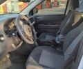 Білий Джип Compass, об'ємом двигуна 2 л та пробігом 150 тис. км за 10500 $, фото 10 на Automoto.ua