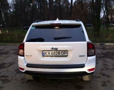 Белый Джип Компас, объемом двигателя 2.36 л и пробегом 296 тыс. км за 9000 $, фото 3 на Automoto.ua