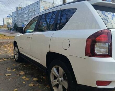 Джип Compass 2016 у Києві на Automoto.ua Білий Джип Compass, об'ємом двигуна 2 л та пробігом 150 тис. км за 10000 $, фото 6 на Automoto.ua