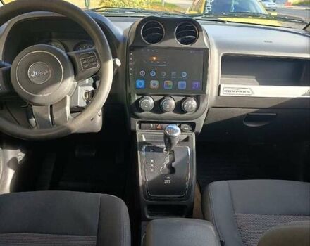 Джип Compass 2016 у Києві на Automoto.ua Білий Джип Compass, об'ємом двигуна 2 л та пробігом 150 тис. км за 10000 $, фото 13 на Automoto.ua