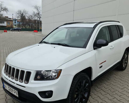 Джип Компас 2016 в Киеве на Automoto.ua Белый Джип Компас, объемом двигателя 2.4 л и пробегом 135 тыс. км за 12400 $, фото 3 на Automoto.ua