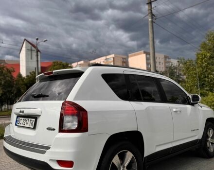 Білий Джип Compass, об'ємом двигуна 2.4 л та пробігом 139 тис. км за 11500 $, фото 7 на Automoto.ua