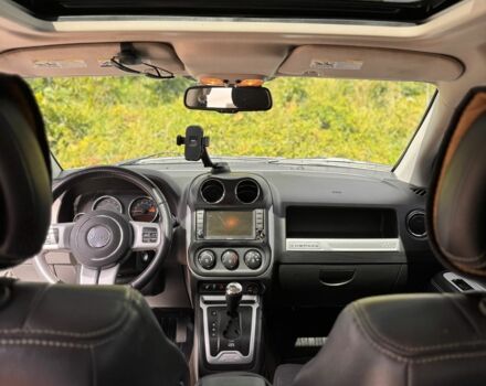 Білий Джип Compass, об'ємом двигуна 2.4 л та пробігом 139 тис. км за 11500 $, фото 16 на Automoto.ua