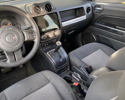 Белый Джип Компас, объемом двигателя 2.36 л и пробегом 155 тыс. км за 11000 $, фото 15 на Automoto.ua