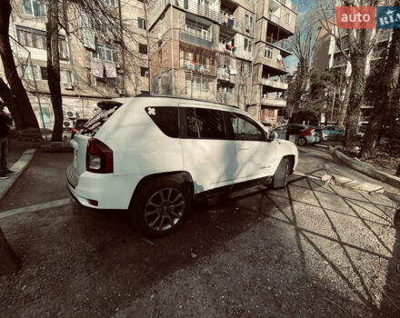 Білий Джип Compass, об'ємом двигуна 2.36 л та пробігом 166 тис. км за 9500 $, фото 4 на Automoto.ua